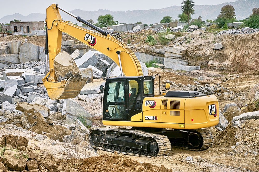 CAT 320D GPS Tracking: Heavy tracked Excavator Telematics & Remote Starter Lockout