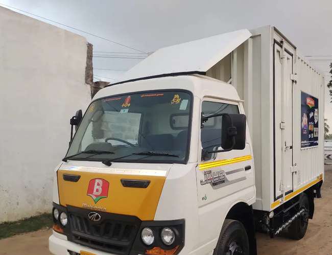 Mahindra Jayo GPS Tracking: Light Commercial Vehicle Telematics & Remote Starter Immobilizer