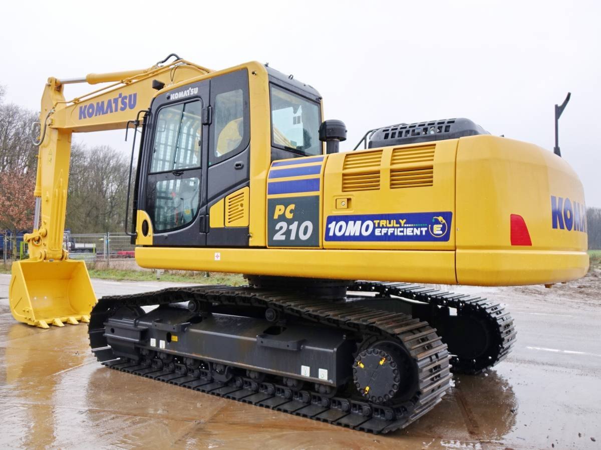 Komatsu PC210 GPS Tracking: Heavy Tracked Excavator Telematics & Remote Starter Lockout